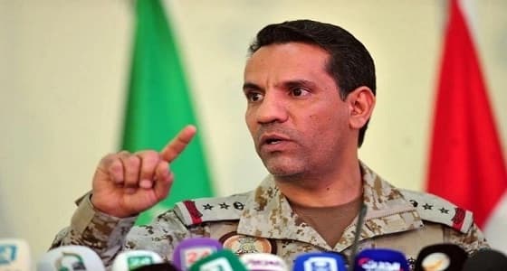 المالكي يمنح رؤساء وشيوخ العشائر مبالغ مالية وأسلحة