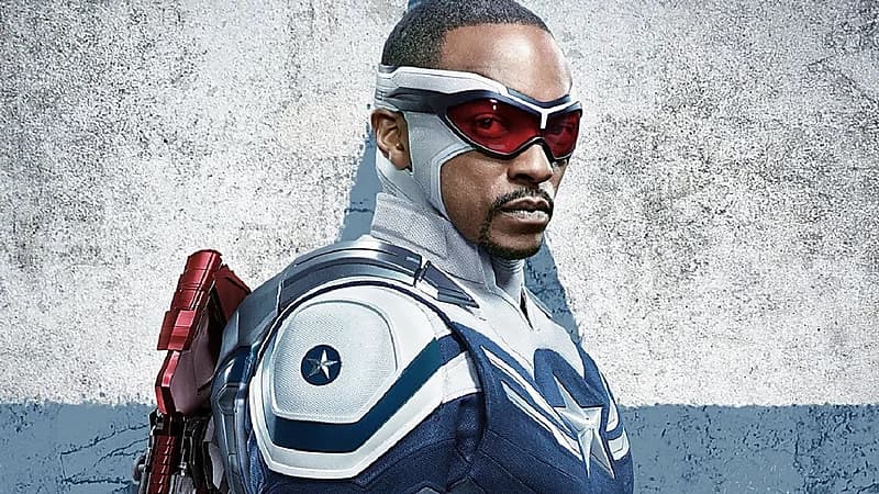 بالفيديو  .. بطل ""كابتن أمريكا" يحتفل بيوم مولده في تبوك