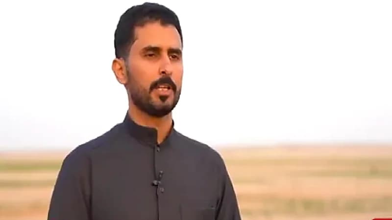 شاهد .. مواطن يحول سطح منزله إلى ورشة لصناعة طائرات الدرون وتطويرها