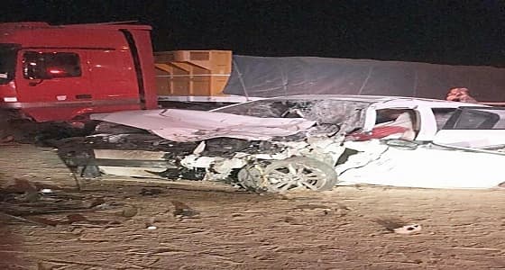 استشاري يوضح سبب عودة الحياة الطبيعية والتخلي عن اراتداء الكمامات في أوروبا "فيديو"