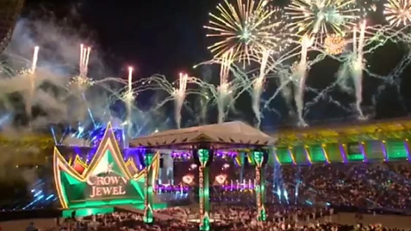 بالفيديو .. موسم الرياض يستضيف نجوم WWE في البوليفارد