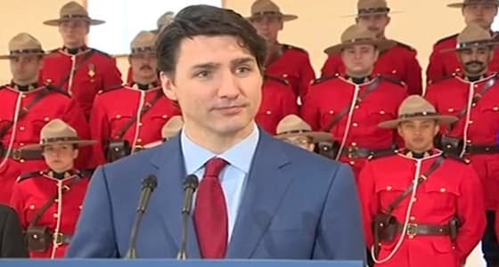 بالفيديو.. عسكريون كنديون يصابون بالإغماء أثناء كلمة " ترودو "