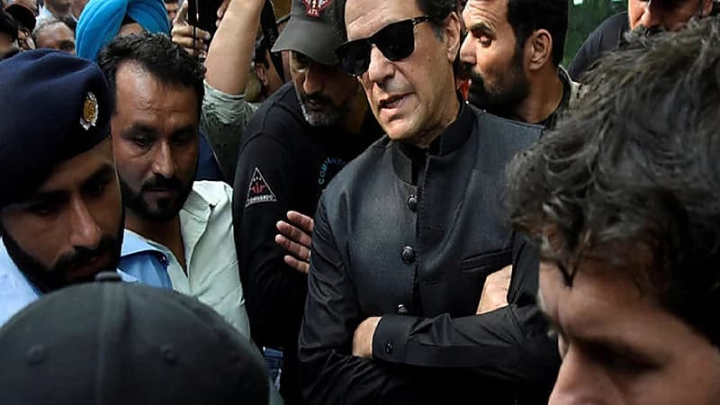 عمران خان يدعو إلى احتجاجات في جميع أنحاء البلاد