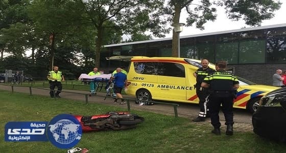 إصابة الهولندي رامون ليوينالى بجروح خطيرة بعد اصطدامه بـ«سكوتر»