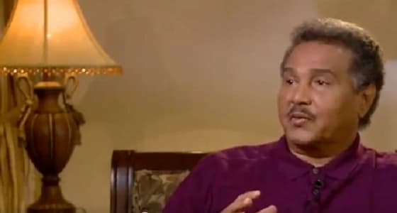 بالفيديو.. محمد عبده يكشف حقيقة مشاركته مع رامز جلال وكواليس حفلته بالقاهرة