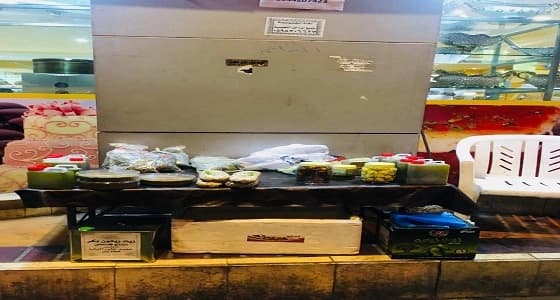 ضبط باعة جائلين يبيعون زيوت نباتية لا تحمل تاريخ إنتاج بالدمام
