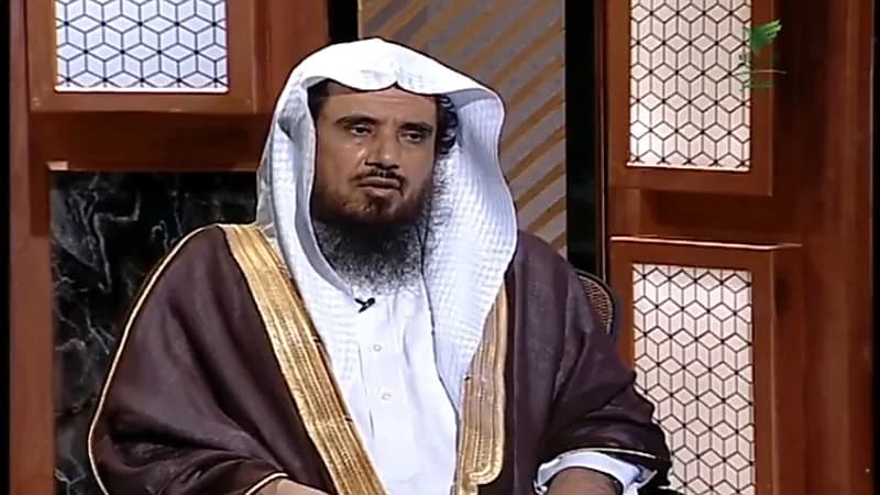 بالفيديو.. «الخثلان» يوضح حكم تناول الصائم الدواء بعد أذان الفجر بساعة