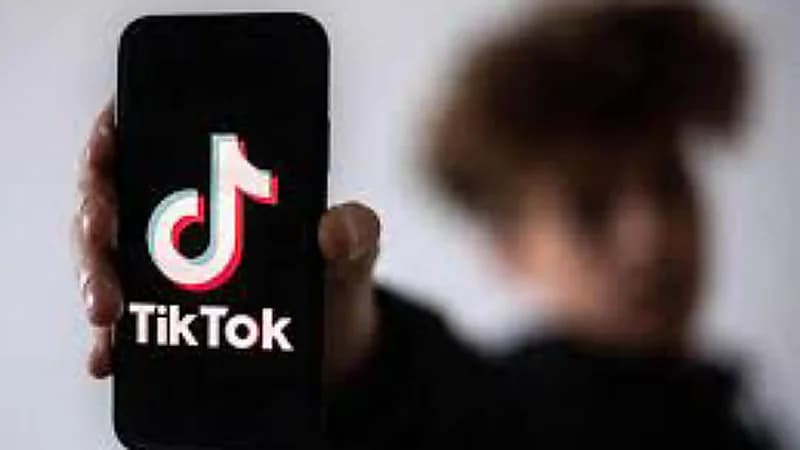داعم علي Tik Tok يخسر 200 ألف ريال علي إحدي مشهورات التطبيق .. فيديو
