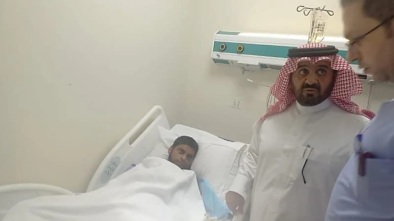 فلاح القرقاح يتفقد عددًا من مصابي حافلة عقبة شعار