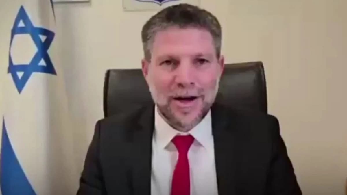 وزير مالية الاحتلال يُشعل الجدل بتصريح مسيء للمملكة ثم يعتذر .. فيديو