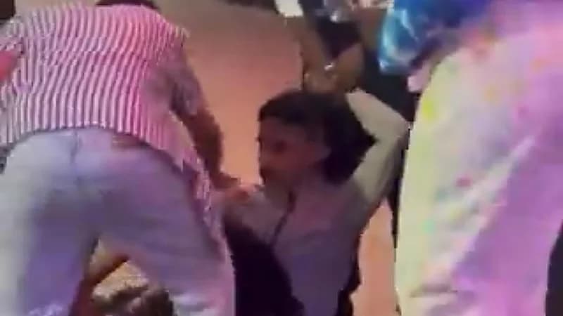 مواطن سعودي يستعيد هاتفه بالقوة في لندن وينال إشادة الإنجليز ..فيديو