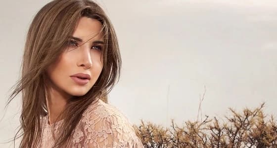 بالصور .. نانسي عجرم تتألق بإطلالة خريفية
