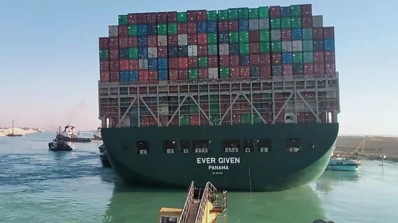 ممثل عن ملاك سفينة " إيفر غيفن " يعلن التوصل إلى حل مع هيئة قناة السويس المصرية