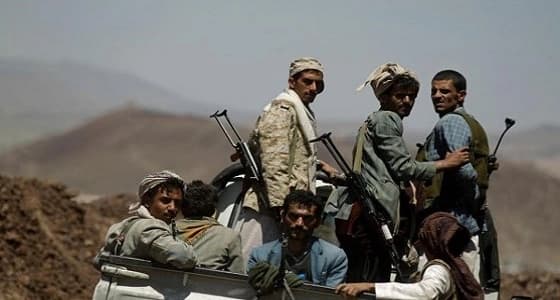 استسلام عشرات الحوثيين غرب تعز
