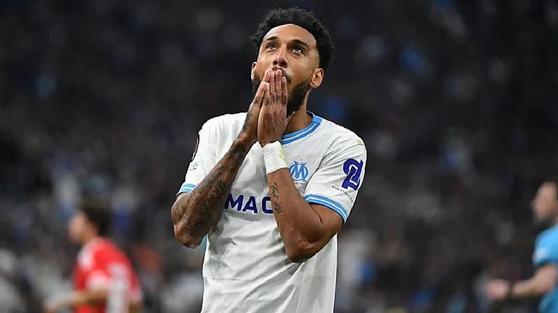 مارسيليا يوضح حقيقة انتقال أوباميانج للشباب