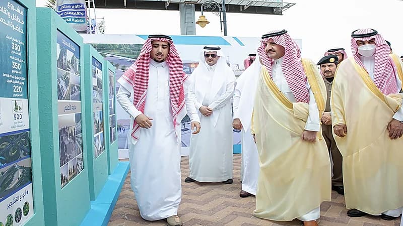 بالفيديو .. تدشين مشروع النقل العام بالحافلات بحاضرة الدمام والقطيف