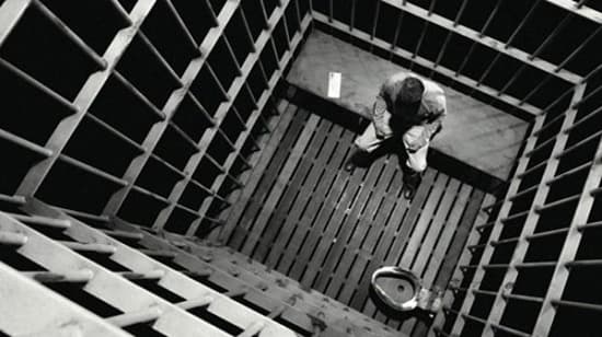 شاهد.. حادث مروع في مطار الرياض أدى لمقتل شخص وإصابة 3