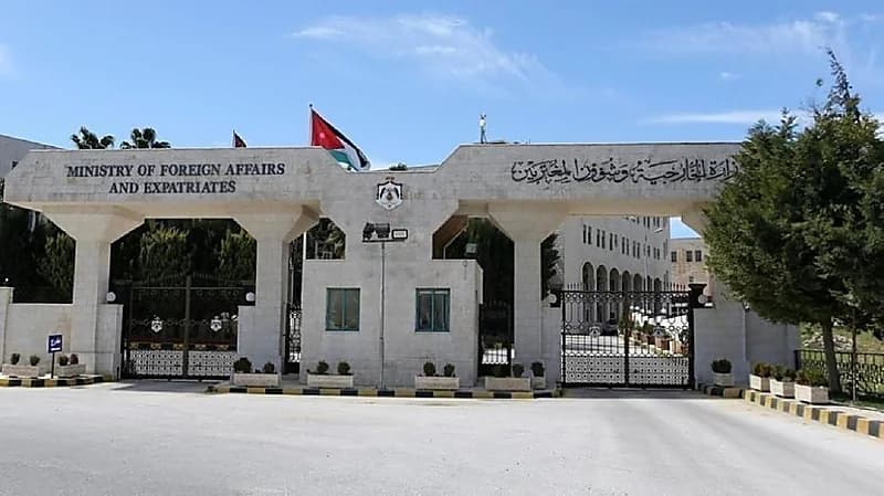 الأردن: قرار أوبك+ بتخفيض الإنتاج مرتبط باستقرار الأسواق