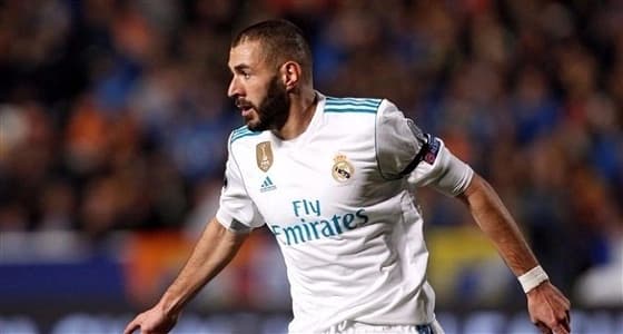 بنزيما: سأرد على المنتقدين بتسجيل الأهداف وصناعتها