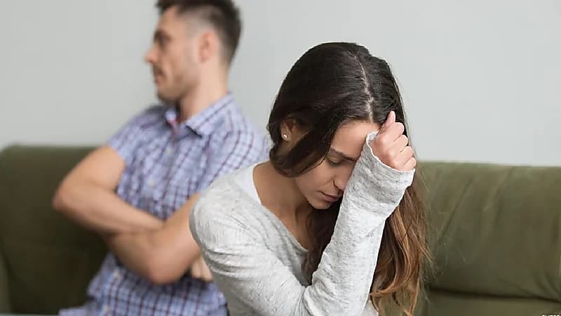 استشارية للمتزوجين: لا تقارن زوجتك بأمك ولا تقارني زوجك بأبيك