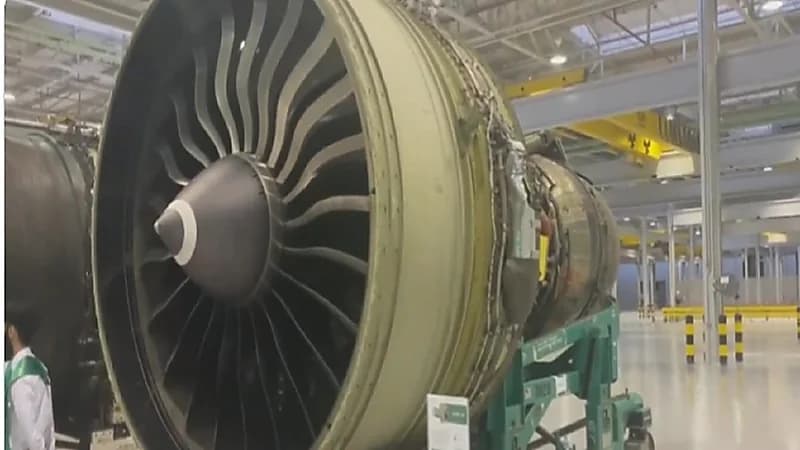 تدشين أكبر مركز صيانة محركات طائرات بمطار جدة .. فيديو