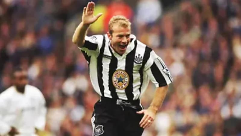 شيرر: محمد صلاح فقد ثقته بنفسه