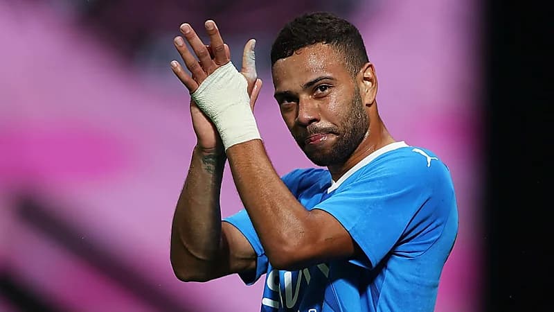 نجم الهلال يوجه رسالة لجماهير ناديه