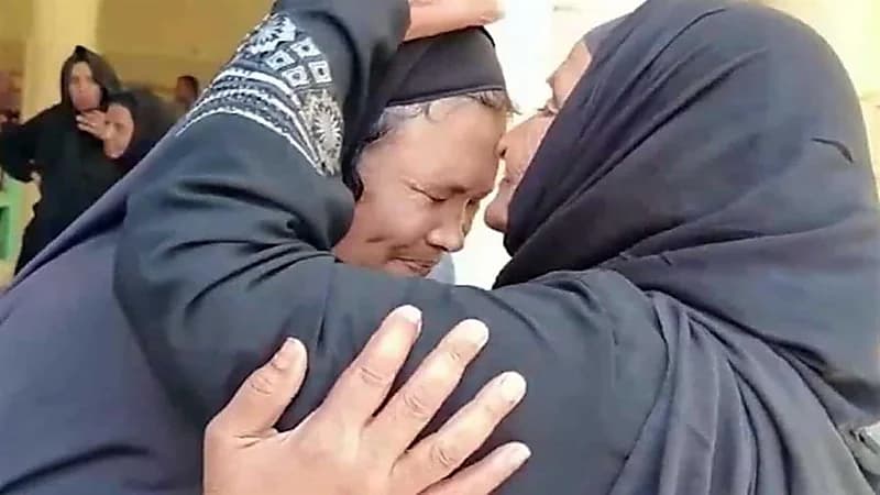 أم تجتمع بابنتها بعد أن فقدتها منذ 45 عامًا