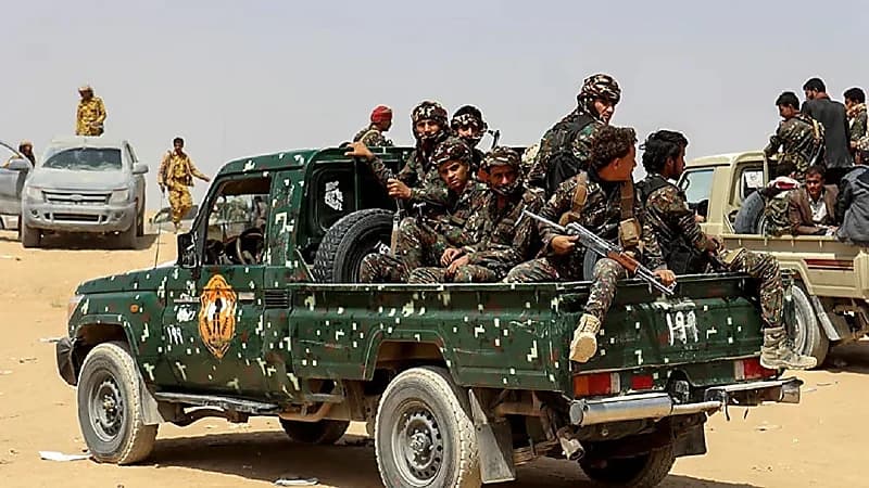 الإرياني: التجارب أثبتت أن الحوثيين لا يفهمون سوى لغة القوة