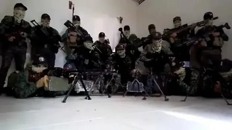 سجن 10 أفراد في كارتل مخدرات خطير