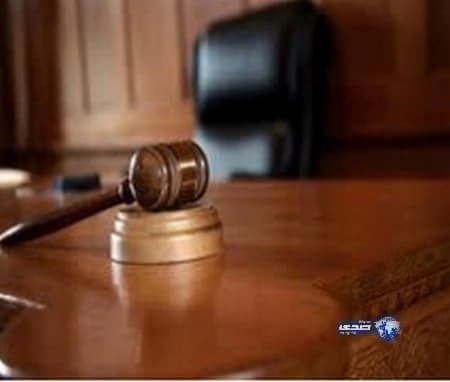 السجن عام و400 جلدة لمواطن احتال على عددٍ من الشباب بدعوى توظيفهم في أرامكو