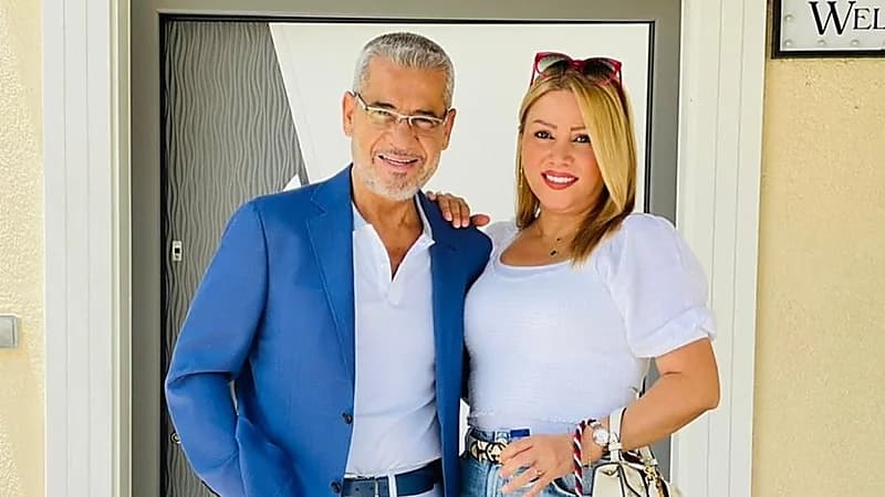 بالفيديو.. رد فعل مصطفى الآغا على زوجته عندما رفضت التصوير بفلتر