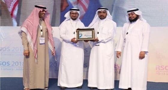 بالصور.. مؤتمر البحر الأحمر لطب العيون يوصي باستحداث العيادات الصحية المدرسية