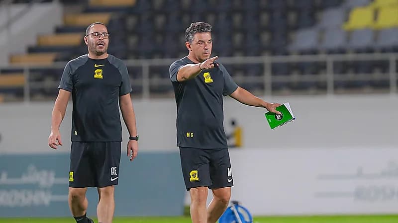 غاياردو يحدد أجانب الاتحاد لمواجهة سباهان
