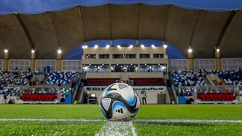 تعديل توقيت انطلاقة عدد من مباريات الجولة 32