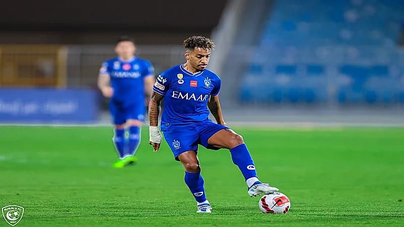 الهلال يتلقى عرضا لضم بيريرا