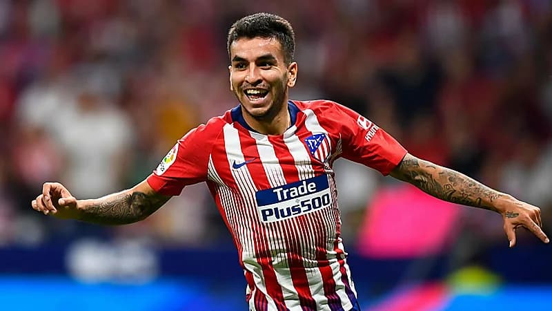 آخر تطورات صفقة أنخيل كوريا مع الاتحاد