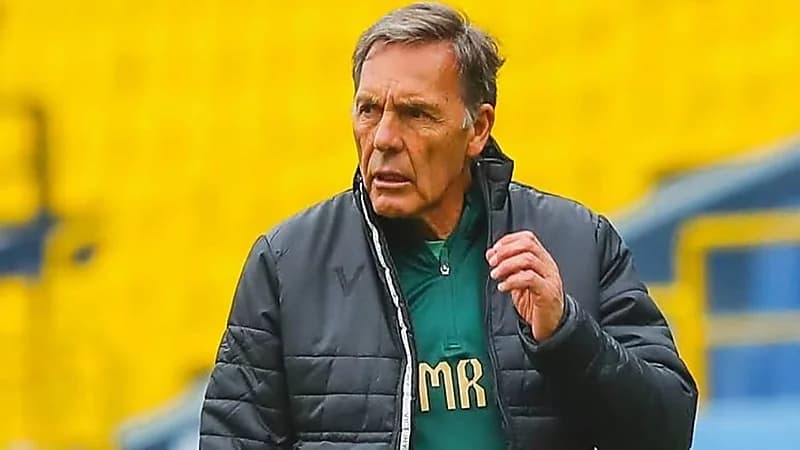 روسو يستثني لاعبين من الراحة