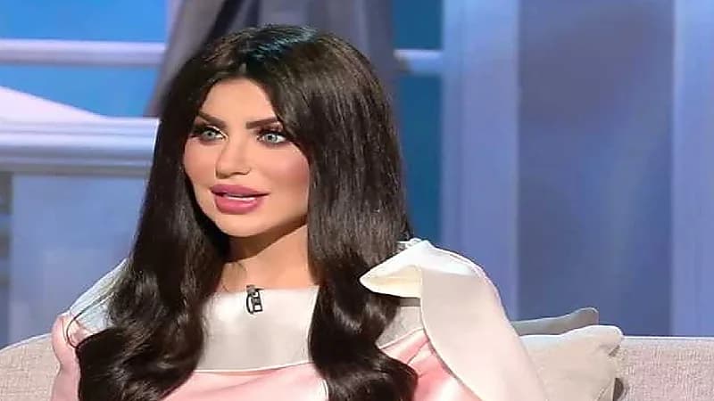 خطأ تقني يُحرج حليمة بولند مع تيري هنري