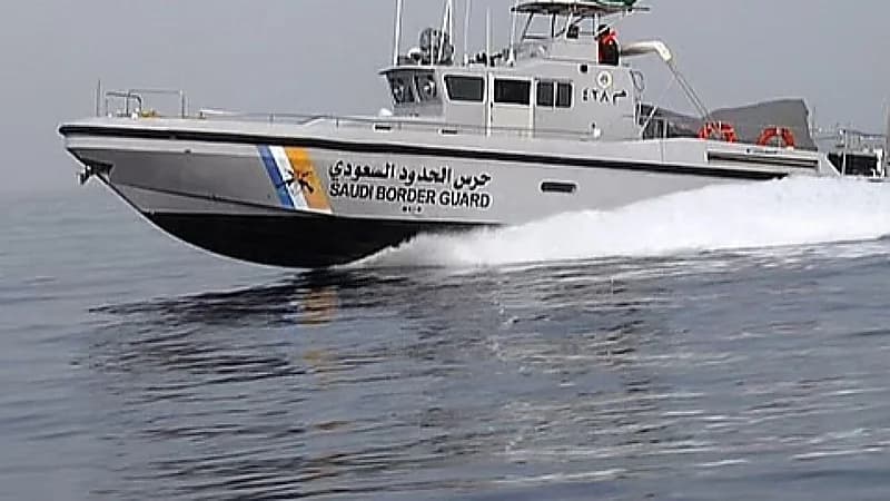 ضبط مخالفين للائحة الأمن والسلامة لمزاولي الأنشطة البحرية بالمدينة المنورة