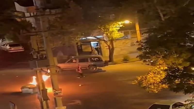 شعار "الموت للديكتاتور" يصدح في كافة أرجاء إيران.. فيديو 