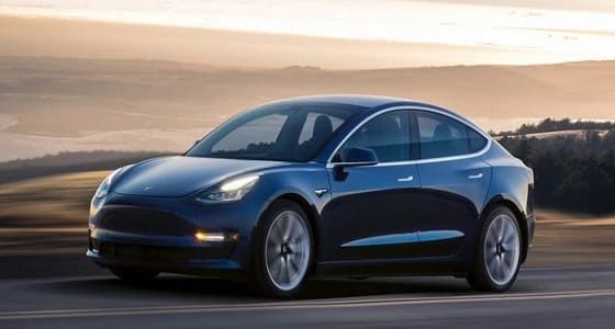 بدء انتاج " تسلا Model 3 " بمحركين ودفع كلي في يوليو 2018