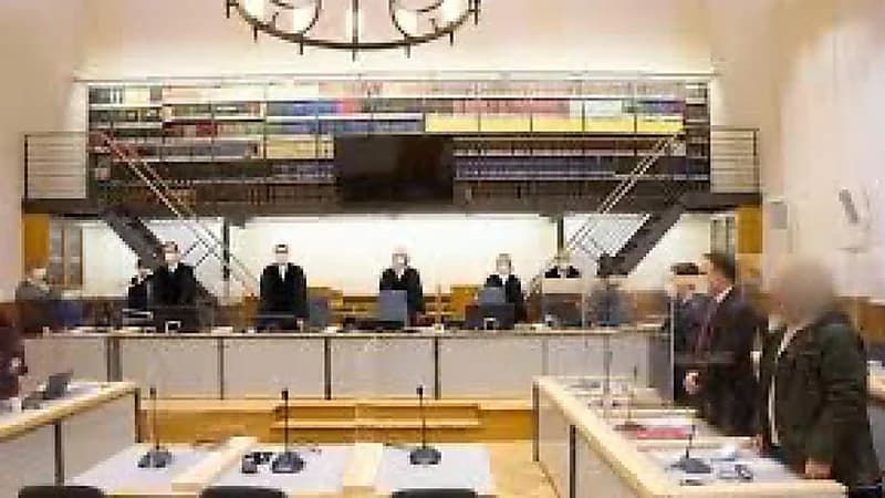 ‎محاكمة جندي أمريكي سابق بتهمة قتل مراهقة طعنًا