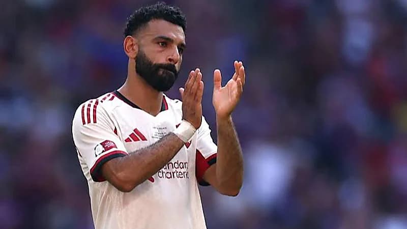 كاسيميرو يرشح صلاح للكرة الذهبية 2025 وماك أليستر يصفه بـ الوحش.. فيديو