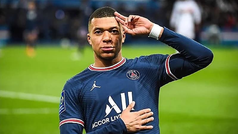 رئيس ريال مدريد: على مبابي أن يجد مخرجاً بنفسه للتعاقد معنا