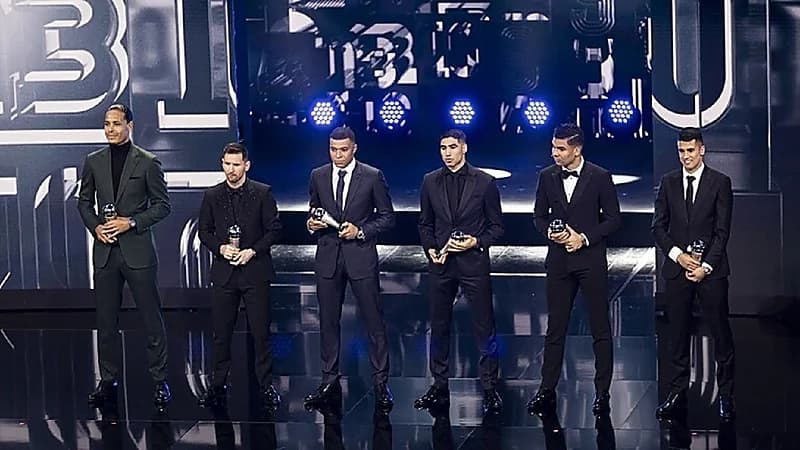 جوائز "The Best" ..غياب أفضل حارس يثير الجدل