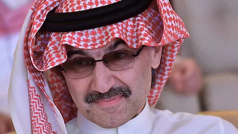 الأمير الوليد في محادثات مع صندوق الاستثمارات العامة للاستحواذ على نادي الهلال.. فيديو