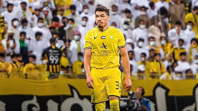 الاتفاق يسعى لضم مدافع بالدوري الفرنسي