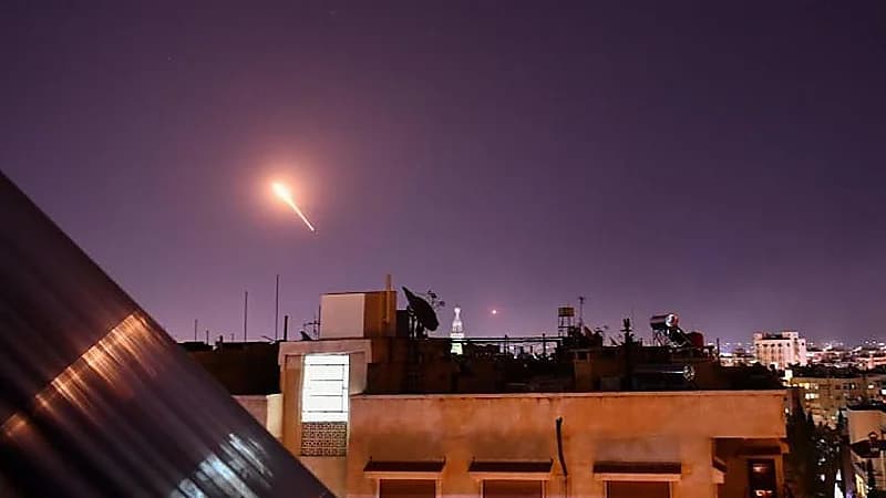 الدفاعات الجوية السورية تتصدى لعدوان إسرائيلي بمحيط حلب