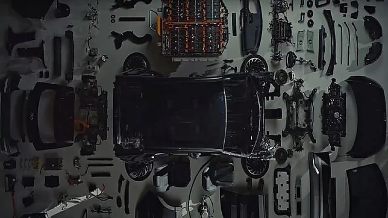 شاهد.. تحويل سيارة كهربائية لجهاز لتنقية الهواء